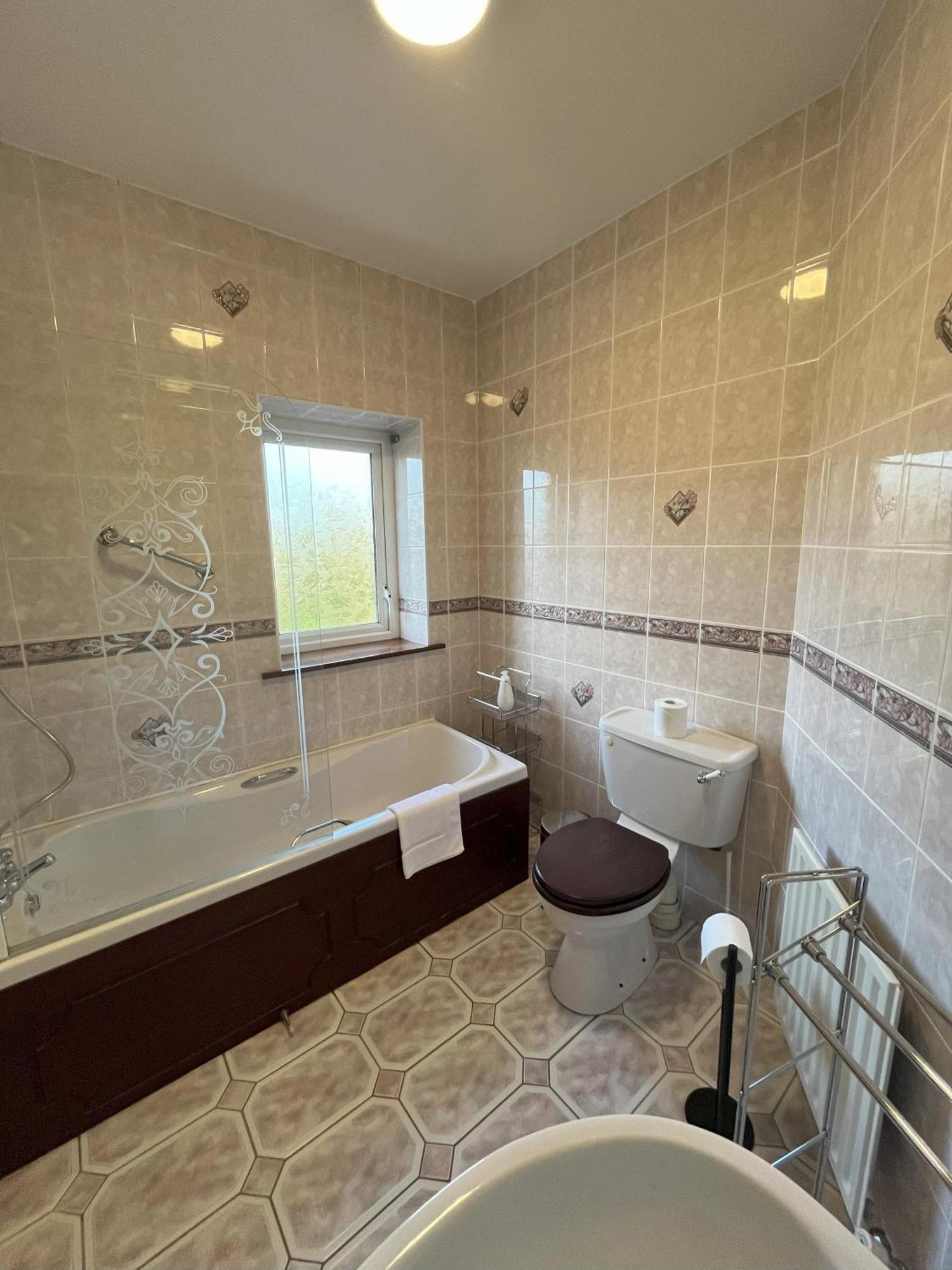 Pk Lodge Bed And Breakfast Skibbereen Kültér fotó