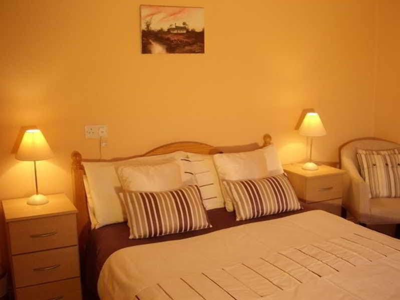Pk Lodge Bed And Breakfast Skibbereen Kültér fotó